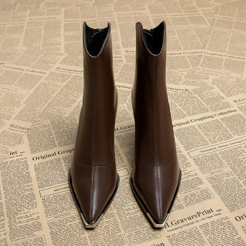 Nox - Chrome Tip Chelsea Boots