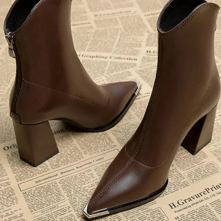Nox - Chrome Tip Chelsea Boots
