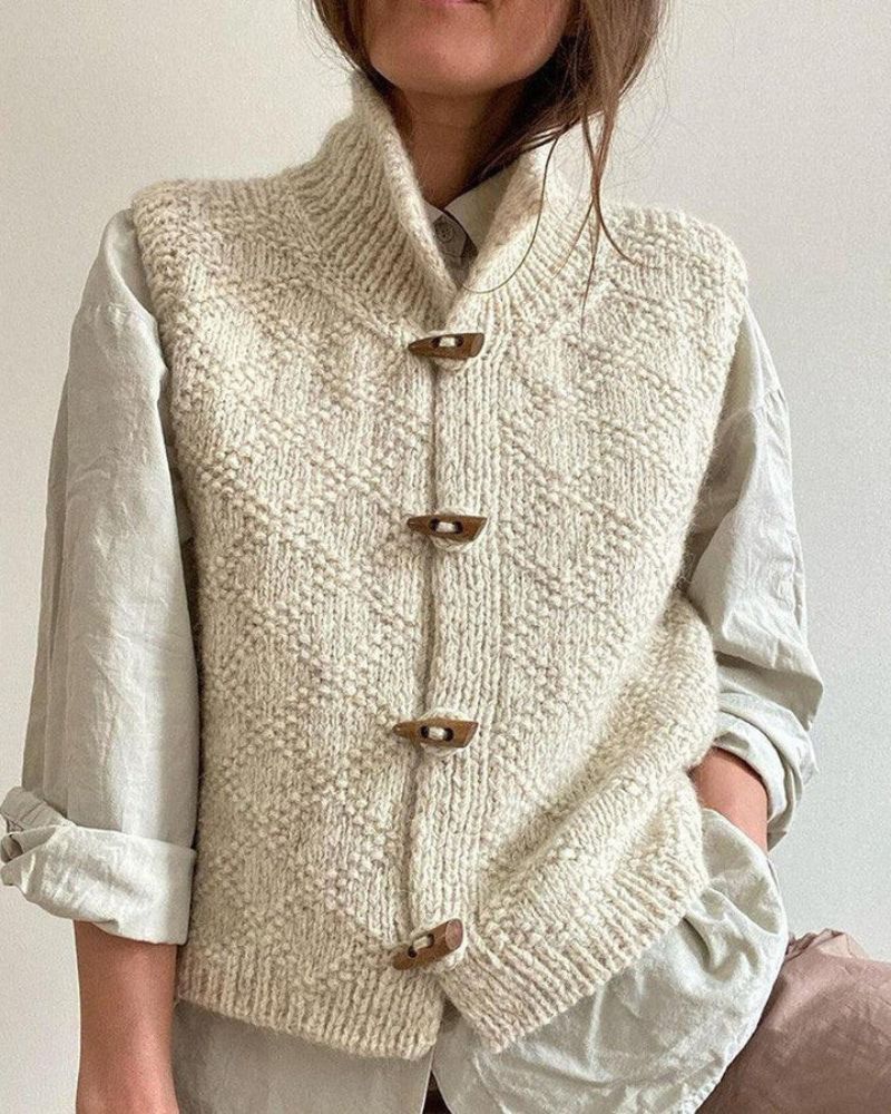 Ivy - Classic Sleeveless Cardigan