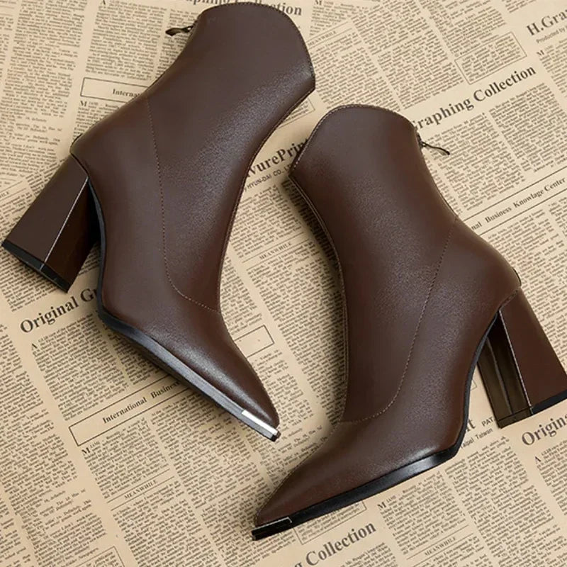 Nox - Chrome Tip Chelsea Boots