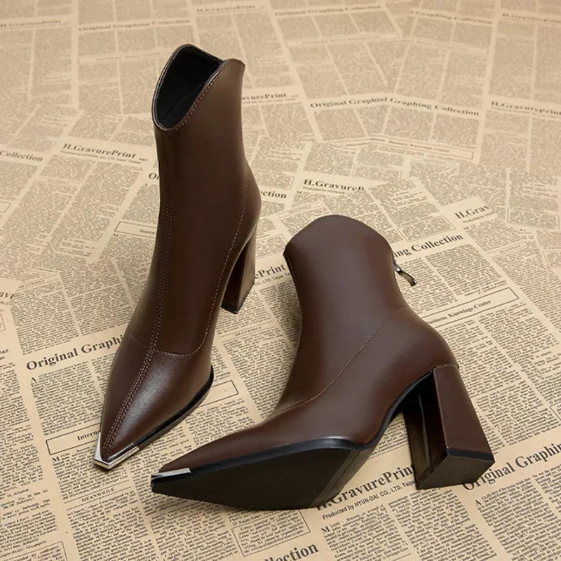 Nox - Chrome Tip Chelsea Boots