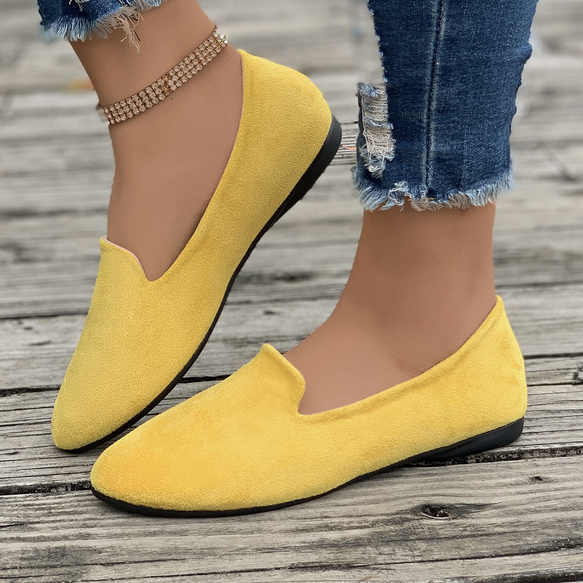 Janelle – Casual Comfortable Pointed-Toe Flats