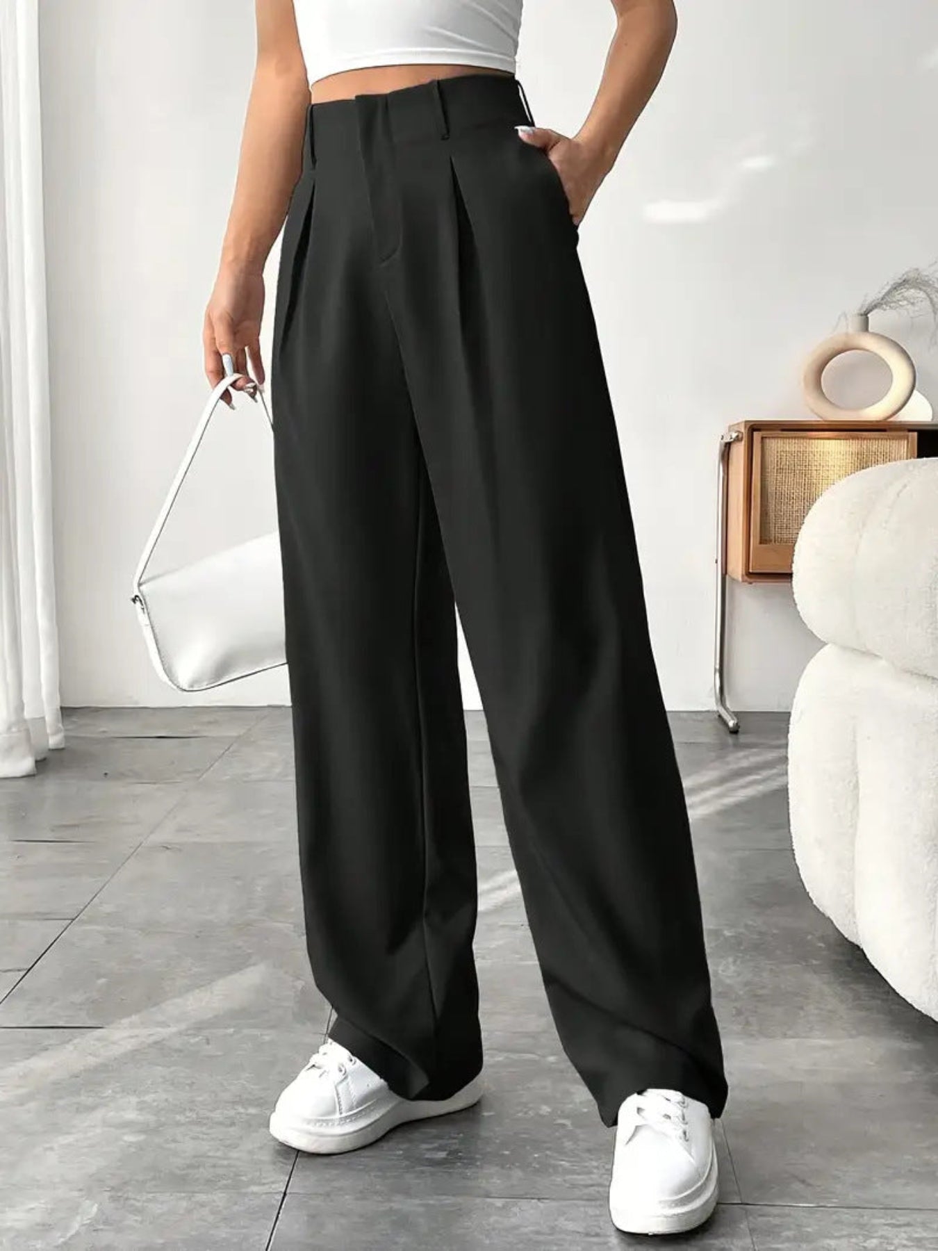 Belisima – Elegant Pleated Wide-Leg Office Trouser