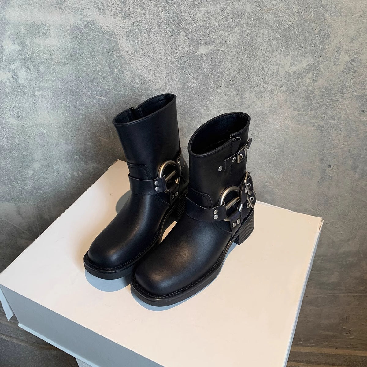 Potenciana – Classic Buckled Ankle Motorcycle Boots