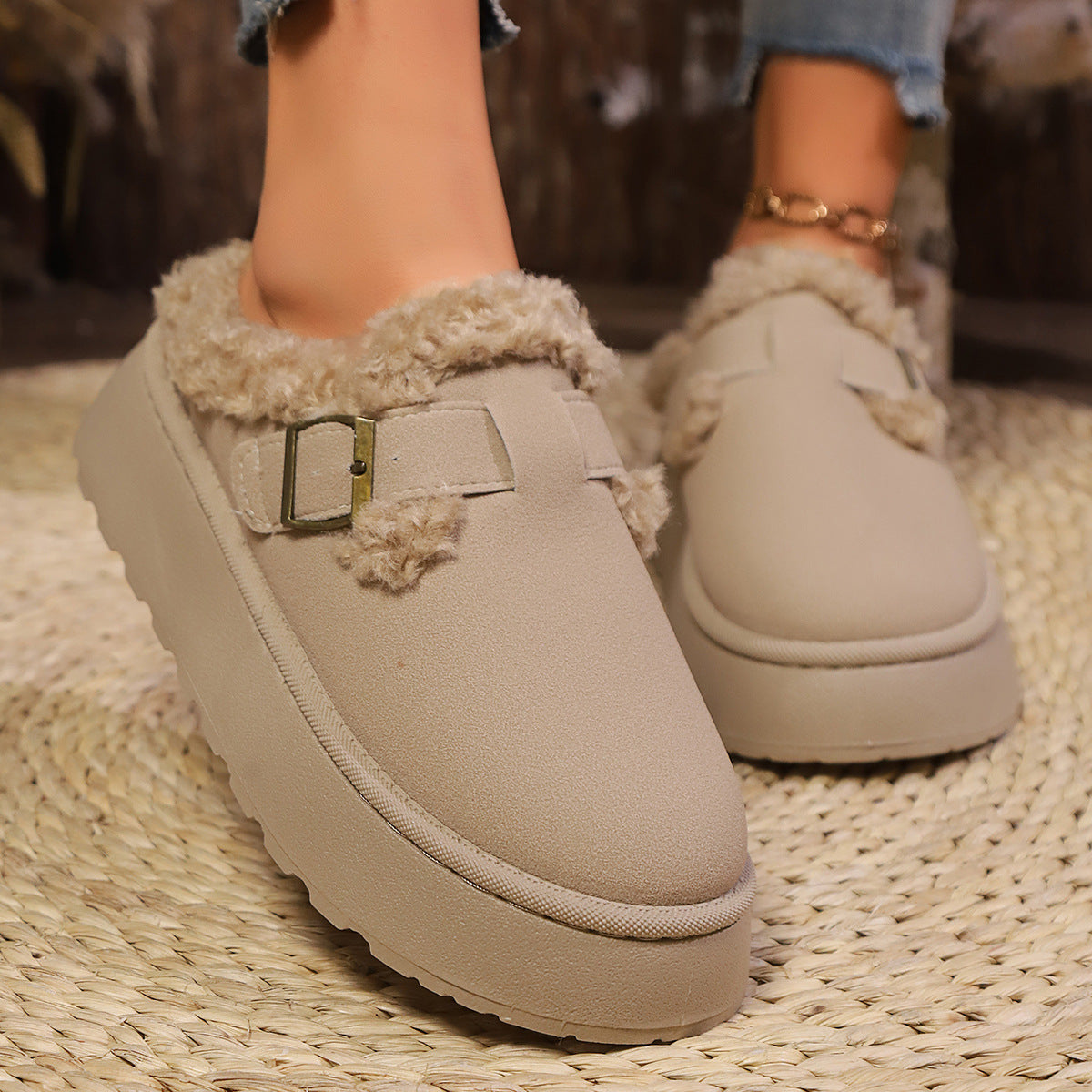 Taza - Comfy Platform Mini Boots Slippers