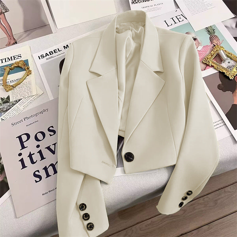 Coralie- Sophisticated Cropped Blazer