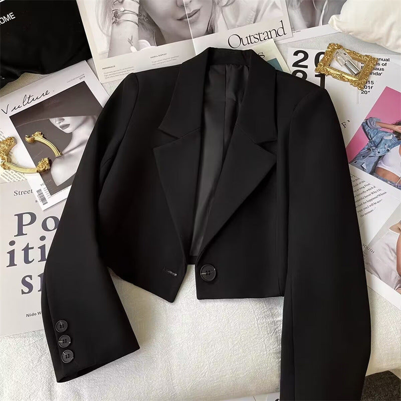 Coralie- Sophisticated Cropped Blazer
