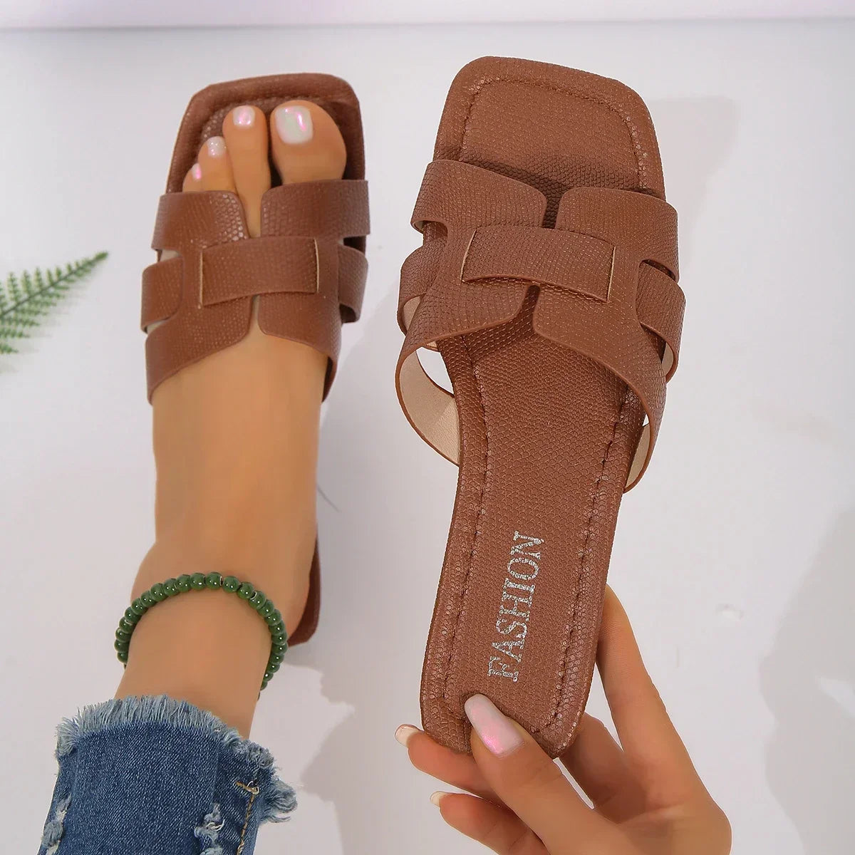 Avril – Relaxed Chic Everyday Sandals